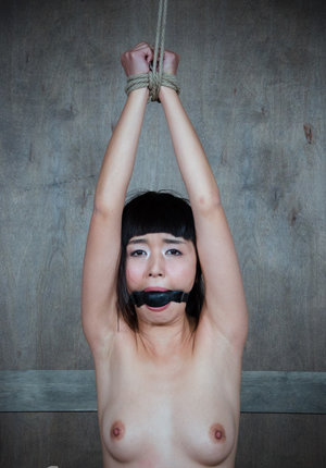 18 year old girl sexys her sisters boyfriend and sends her the selfie as proof